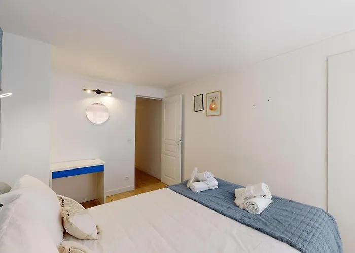 Bluestay 5- Superbe A París